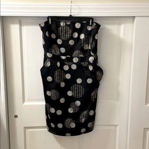Strapless dress with pockets